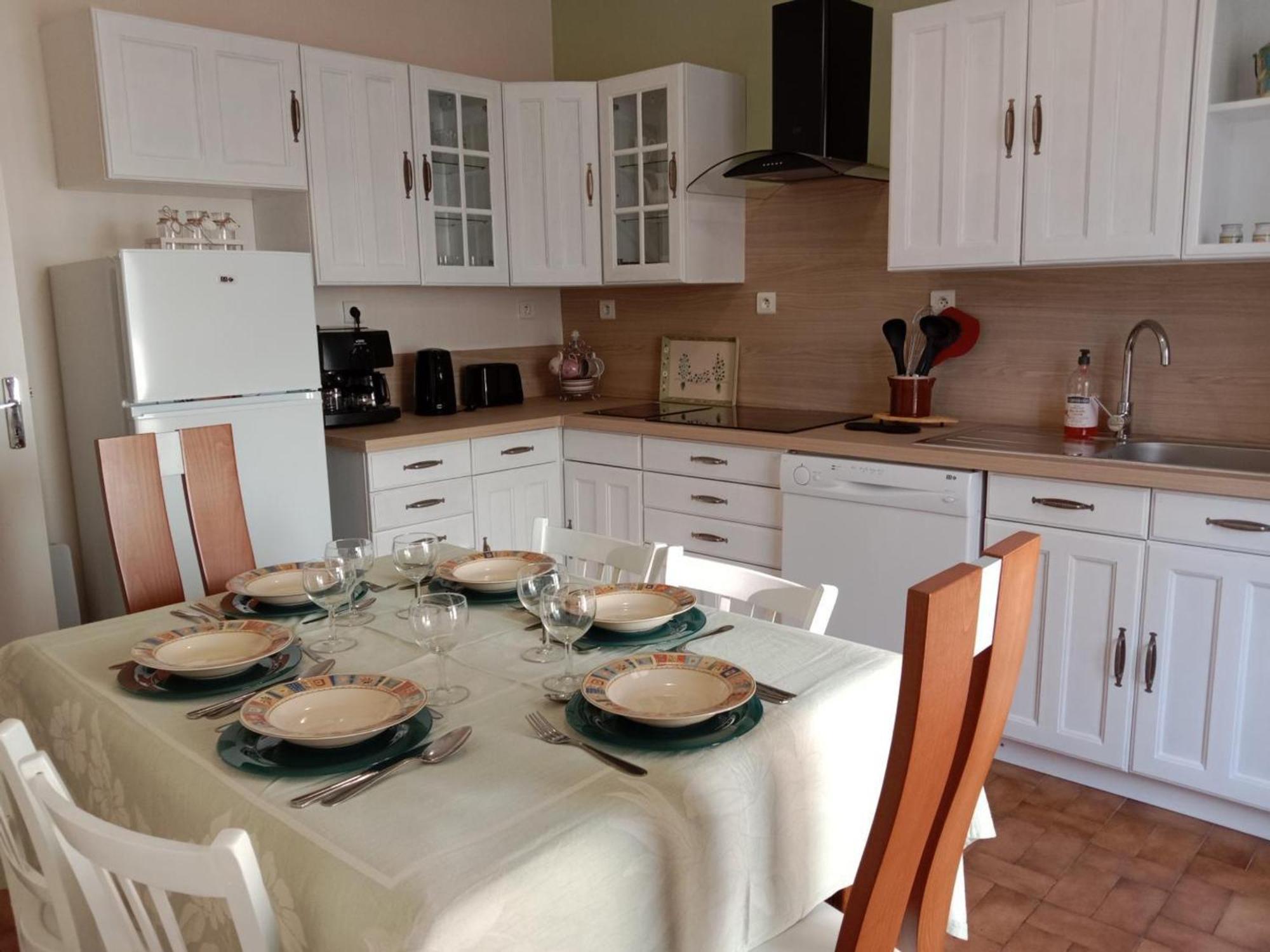 Maison Renovee Proche Vichy : 3 Chambres, Cour Fermee, Tout Inclus, Ideal Curistes Et Activites Naturelles - Fr-1-489-481 Bellerive sur Allier Bagian luar foto